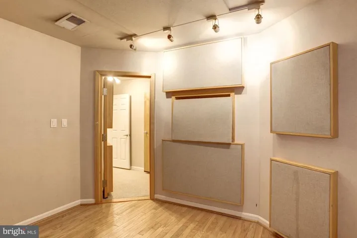 1506 S Stafford St, Arlington, Virginia 22204