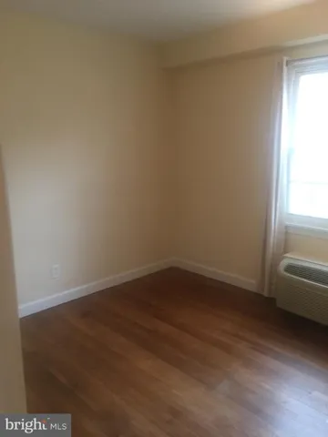 203 E Glebe Rd #d, Alexandria, Virginia 22305