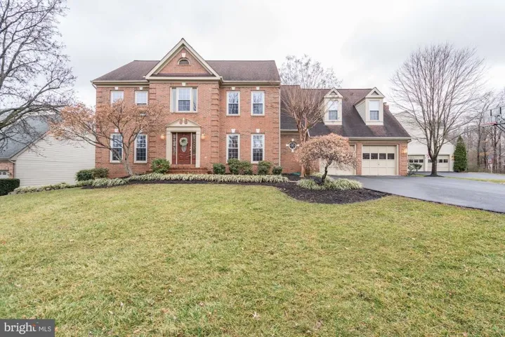 701 Huntsman Pl, Herndon, Virginia 20170