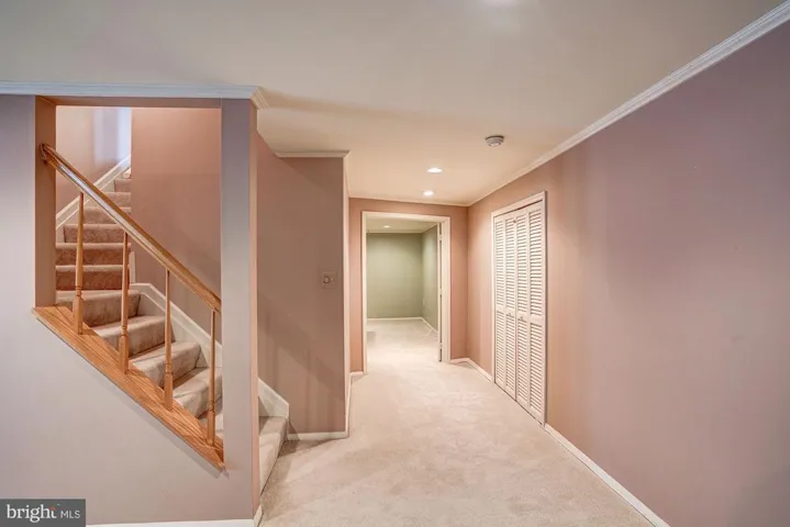 701 Huntsman Pl, Herndon, Virginia 20170