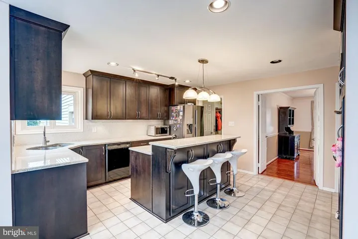 701 Huntsman Pl, Herndon, Virginia 20170