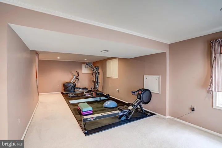 701 Huntsman Pl, Herndon, Virginia 20170