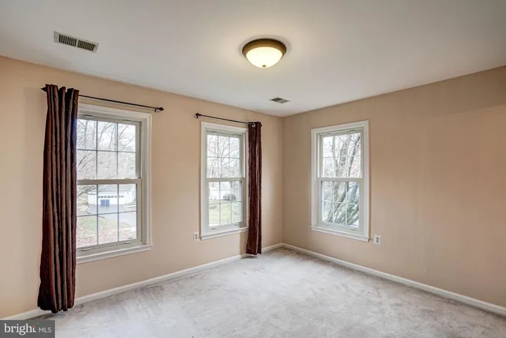 701 Huntsman Pl, Herndon, Virginia 20170