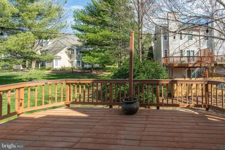 4288 Sleepy Lake Dr, Fairfax, Virginia 22033