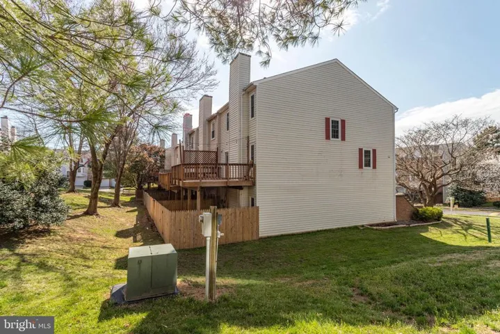 4288 Sleepy Lake Dr, Fairfax, Virginia 22033