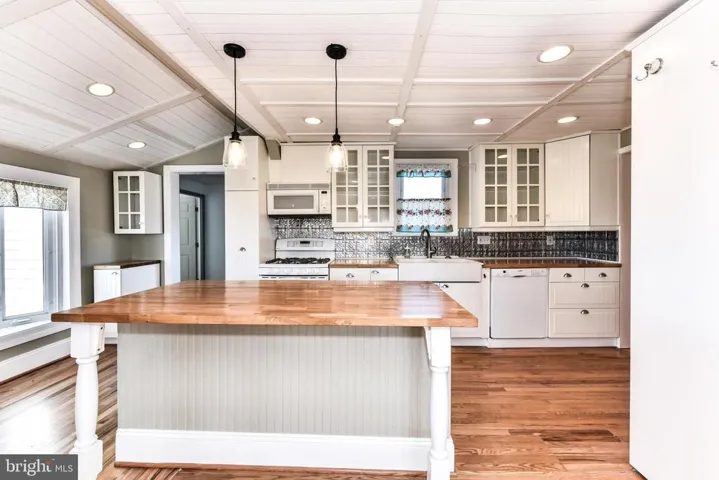 14350 Fleetwood Dr, Nokesville, Virginia 20181