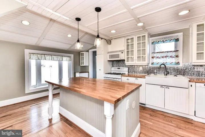 14350 Fleetwood Dr, Nokesville, Virginia 20181