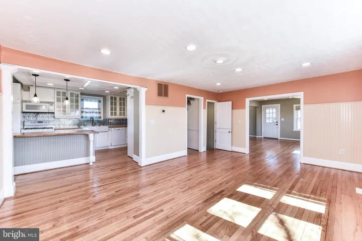 14350 Fleetwood Dr, Nokesville, Virginia 20181