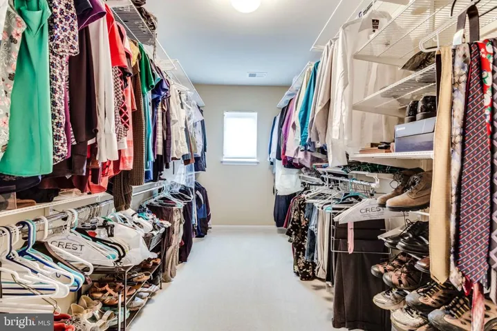 6711 Lake Village Dr, Alexandria, Virginia 22315