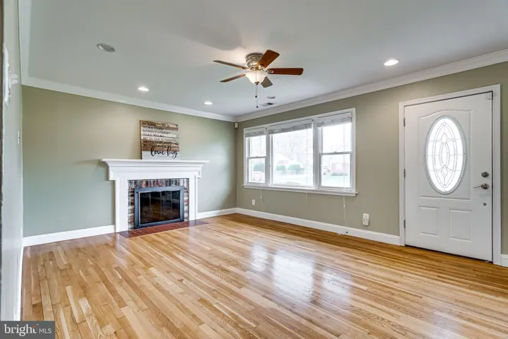 8401 Leaf Rd, Alexandria, Virginia 22309