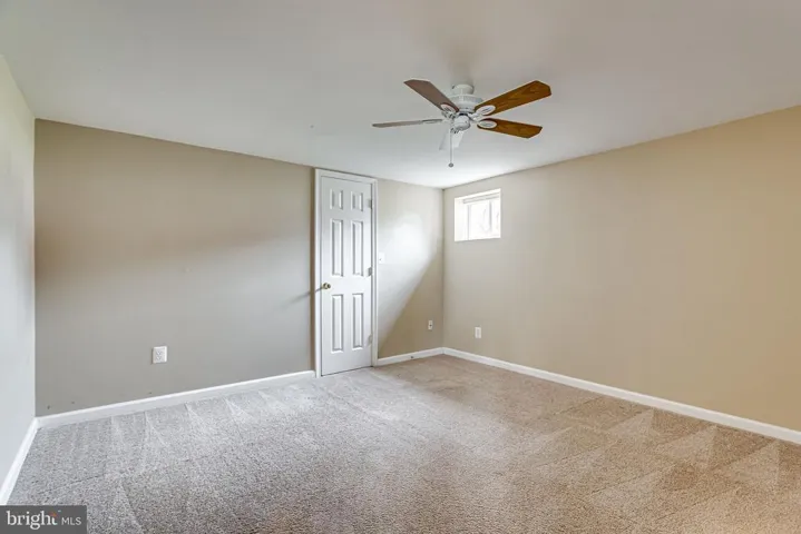 8401 Leaf Rd, Alexandria, Virginia 22309
