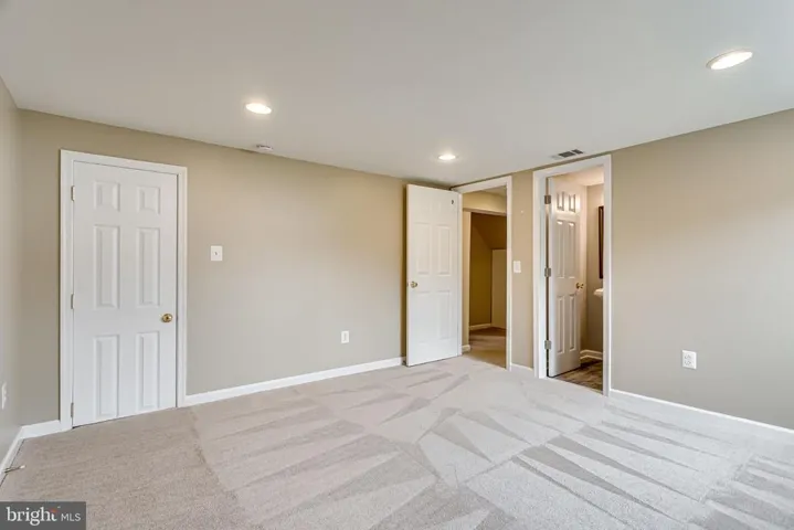 8401 Leaf Rd, Alexandria, Virginia 22309