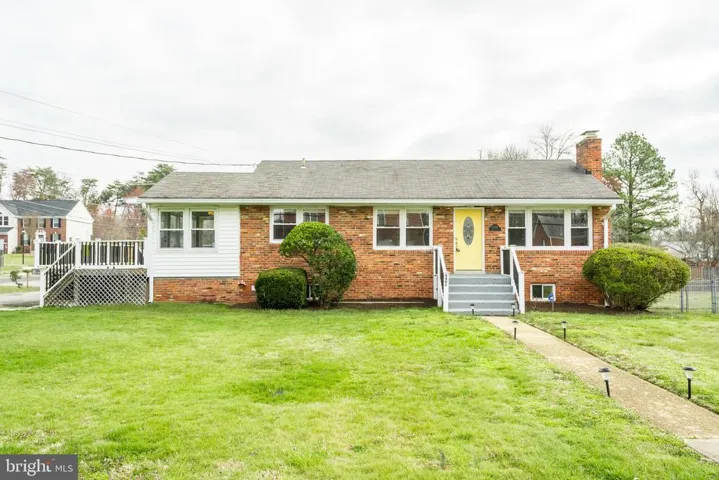 8401 Leaf Rd, Alexandria, Virginia 22309