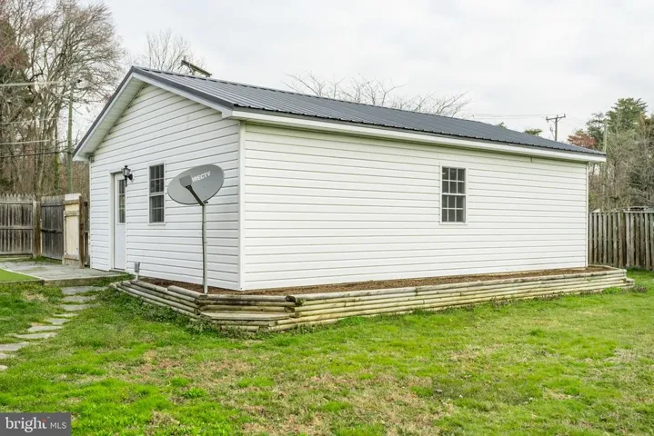 8401 Leaf Rd, Alexandria, Virginia 22309