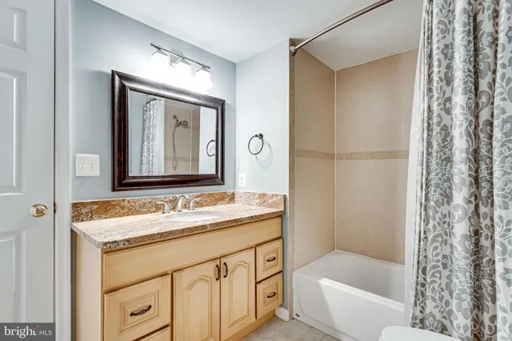 8401 Leaf Rd, Alexandria, Virginia 22309