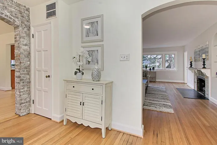 3107 Beechwood Ln, Falls Church, Virginia 22042