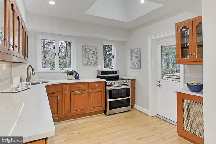 3107 Beechwood Ln, Falls Church, Virginia 22042