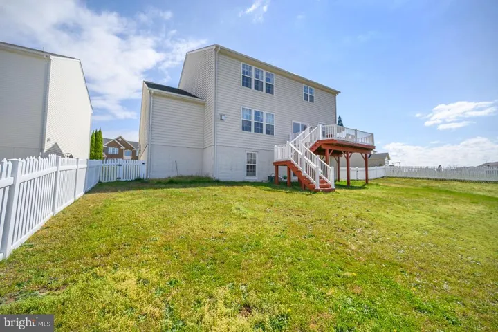 5500 Silver Maple Ln, Fredericksburg, Virginia 22407