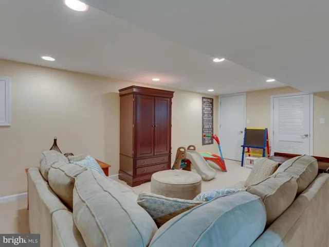 5935 Kelley Ct, Alexandria, Virginia 22312