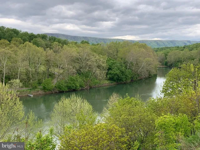 6701 Us Highway 340, Rileyville, Virginia 22650