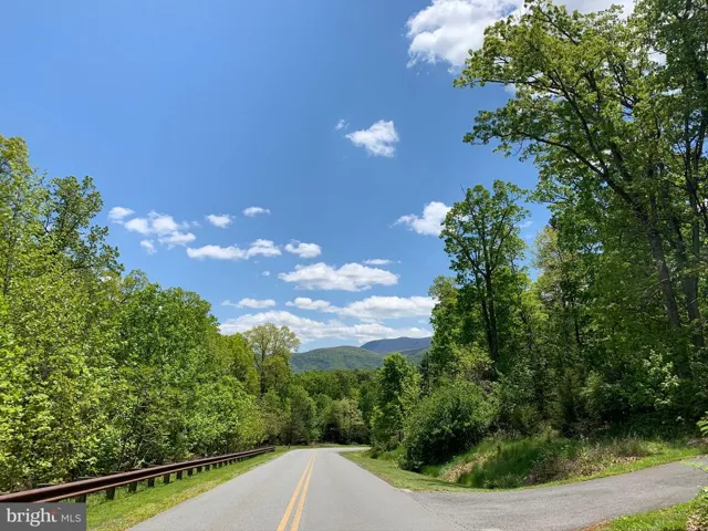 6701 Us Highway 340, Rileyville, Virginia 22650