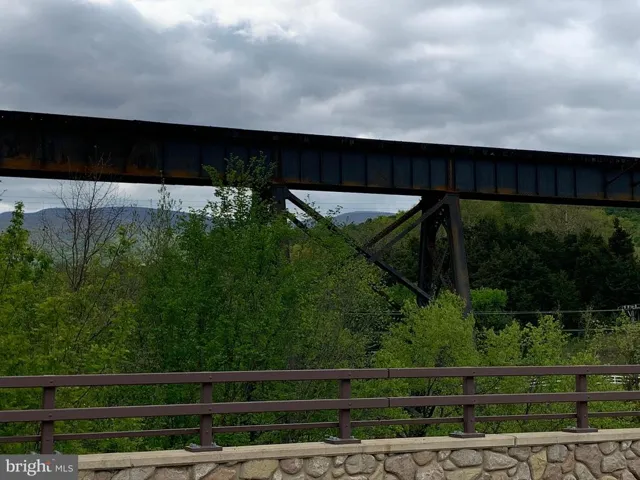 6701 Us Highway 340, Rileyville, Virginia 22650