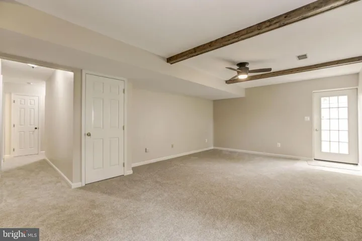 14912 Greenhill Crossing Dr, Haymarket, Virginia 20169