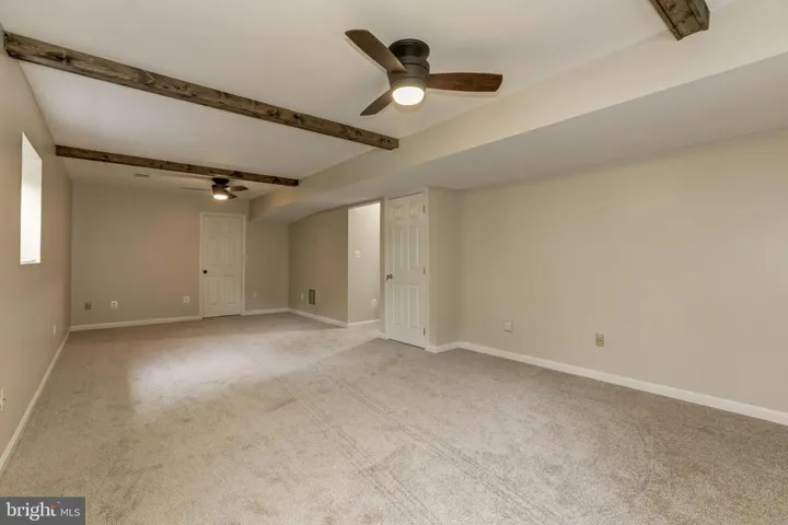 14912 Greenhill Crossing Dr, Haymarket, Virginia 20169