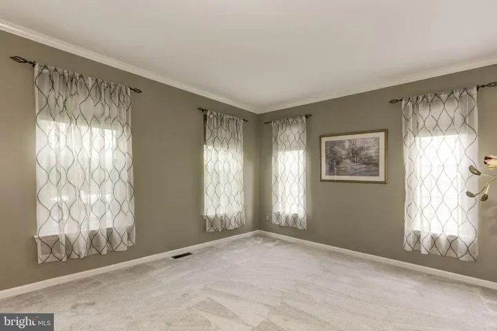 14912 Greenhill Crossing Dr, Haymarket, Virginia 20169