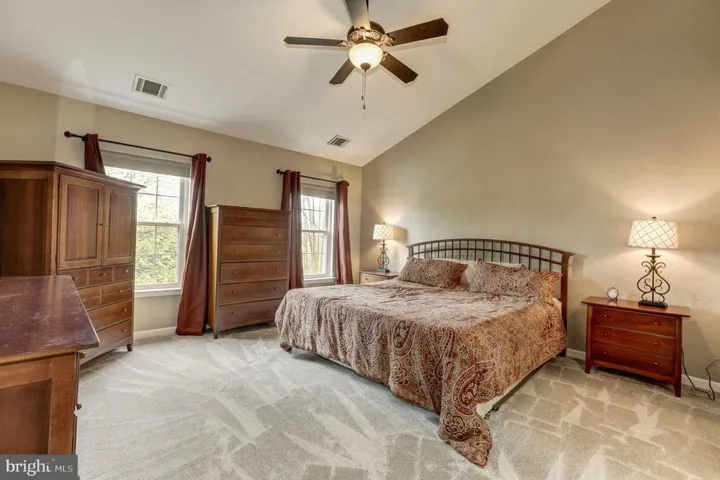 14912 Greenhill Crossing Dr, Haymarket, Virginia 20169