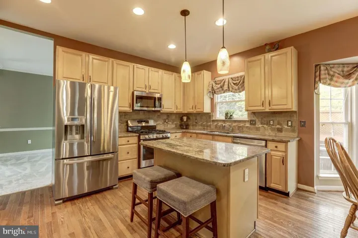 14912 Greenhill Crossing Dr, Haymarket, Virginia 20169