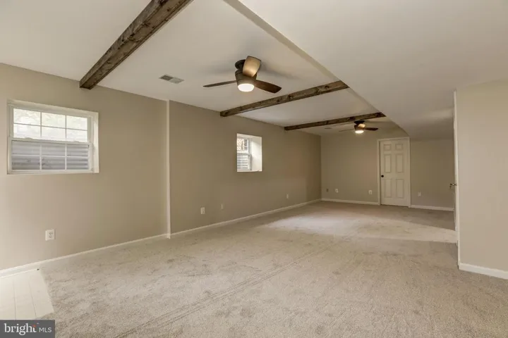 14912 Greenhill Crossing Dr, Haymarket, Virginia 20169