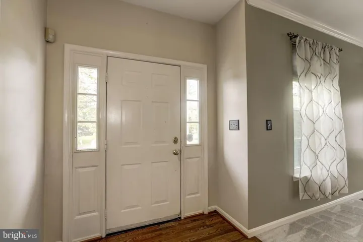 14912 Greenhill Crossing Dr, Haymarket, Virginia 20169