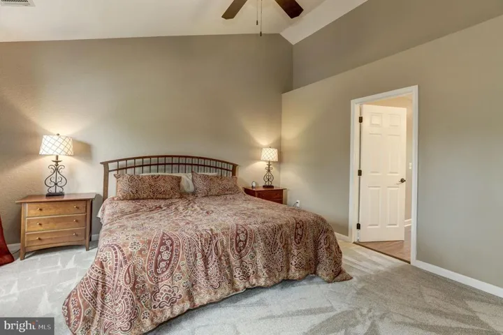 14912 Greenhill Crossing Dr, Haymarket, Virginia 20169