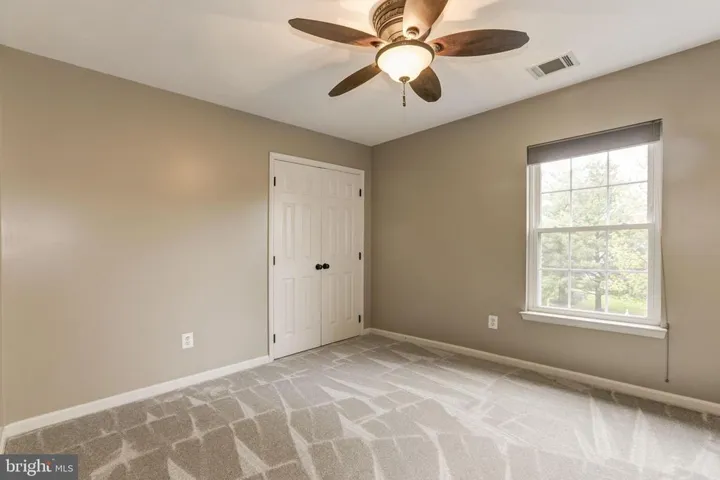 14912 Greenhill Crossing Dr, Haymarket, Virginia 20169