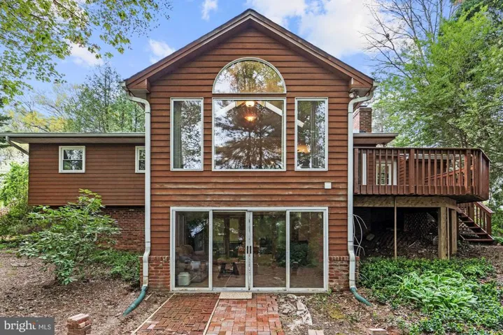 3413 Frenora Ct, Falls Church, Virginia 22042