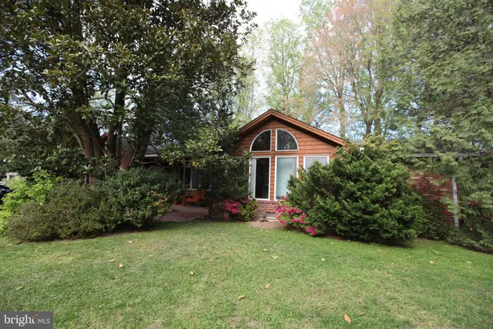 3413 Frenora Ct, Falls Church, Virginia 22042
