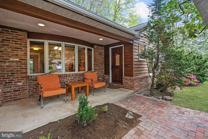 3413 Frenora Ct, Falls Church, Virginia 22042