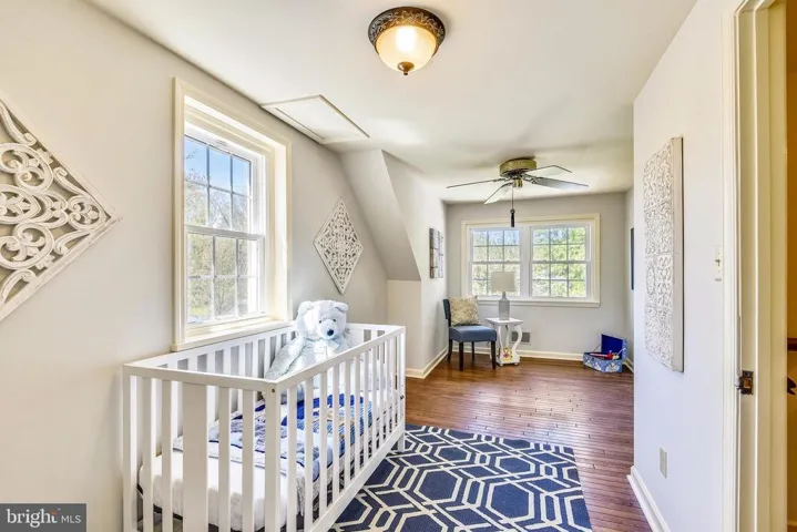 2912 Stuart Dr, Falls Church, Virginia 22042