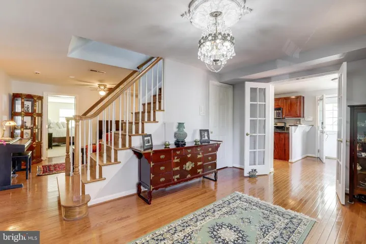2454 S Monroe St, Arlington, Virginia 22206