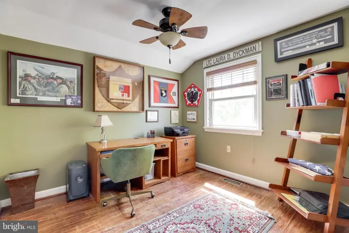 2454 S Monroe St, Arlington, Virginia 22206