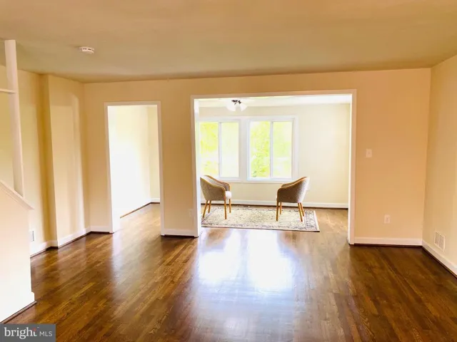 656 Audrey Ln, Oxon Hill, Maryland 20745