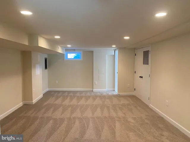 656 Audrey Ln, Oxon Hill, Maryland 20745