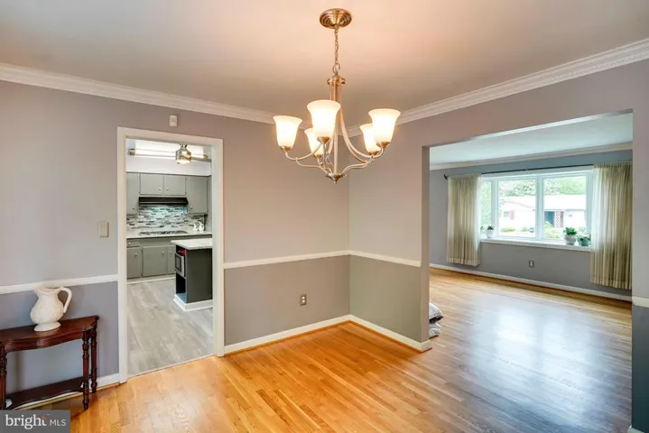 1325 N Ivanhoe St, Alexandria, Virginia 22304