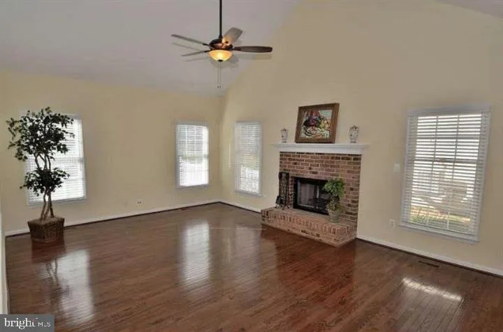 43319 La Belle Pl, Ashburn, Virginia 20147