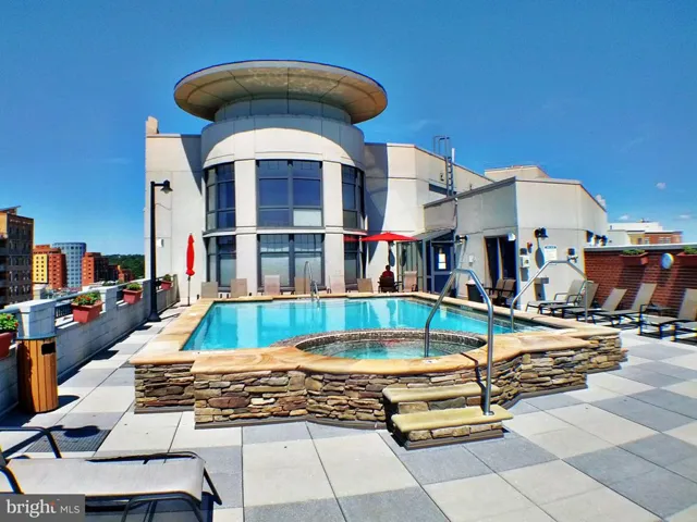 1021 N Garfield St #534, Arlington, Virginia 22201