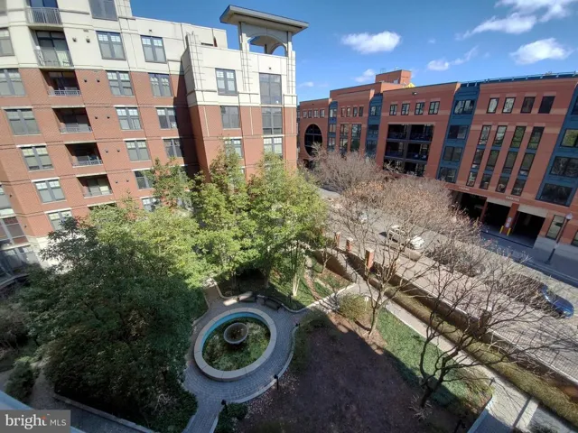 1021 N Garfield St #534, Arlington, Virginia 22201