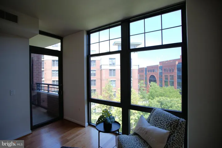 1021 N Garfield St #534, Arlington, Virginia 22201