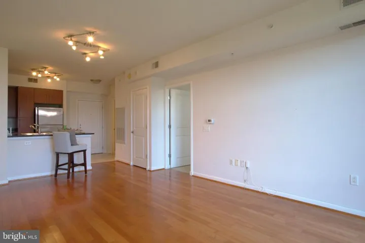 1021 N Garfield St #534, Arlington, Virginia 22201