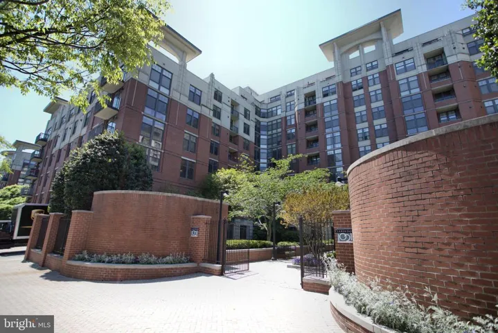 1021 N Garfield St #534, Arlington, Virginia 22201